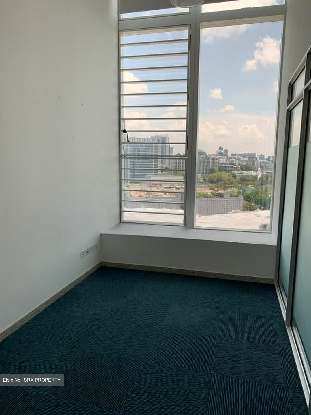 The Central (D1), Office #567783751